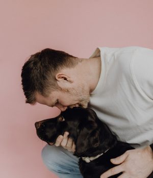 Philipp Kuhn mit seinem Hund